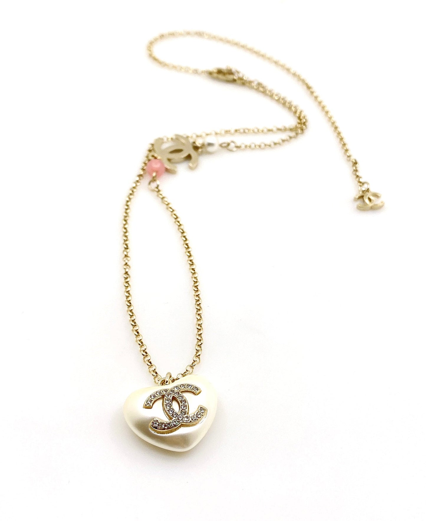 18K Chanel Pearl Heart Pink Necklace