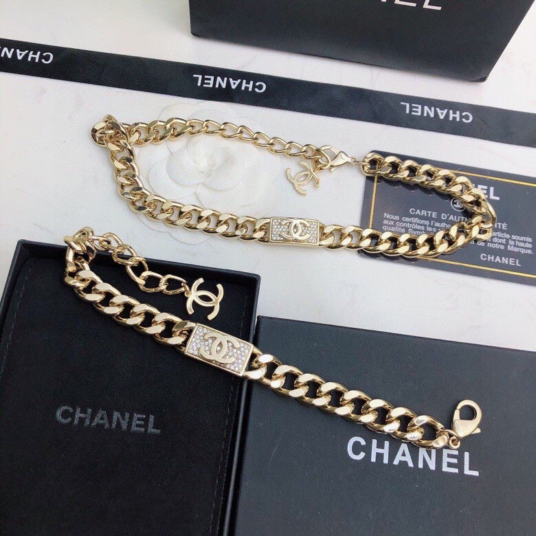 18K Chanel Diamonds Chain Necklace