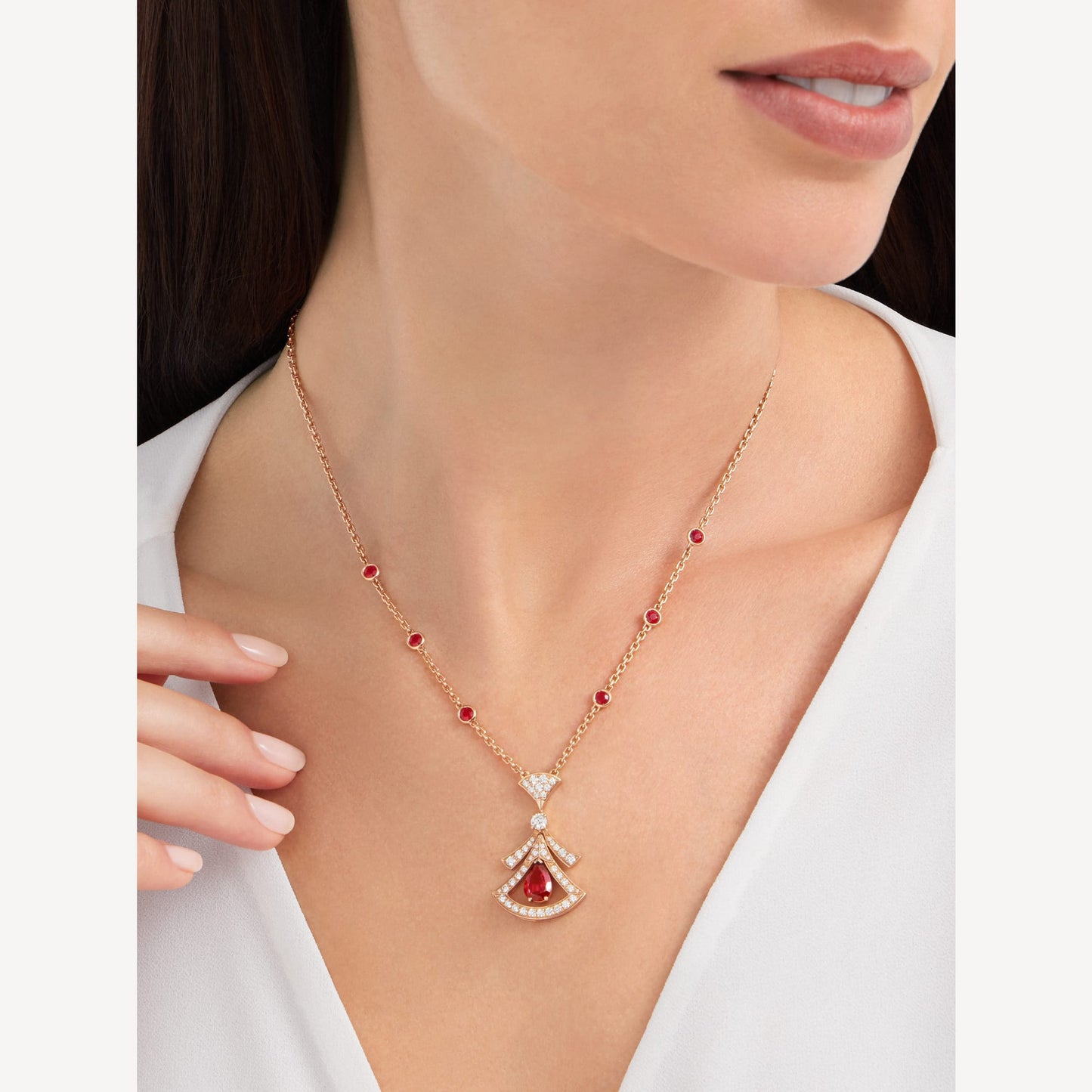 18K BVLGARI Dream Diamond Necklace