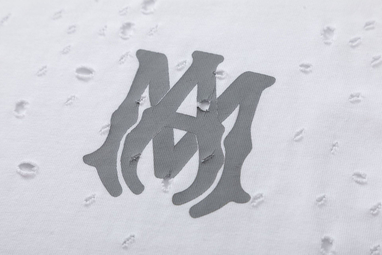 AMRI Damaged Holes T-Shirt