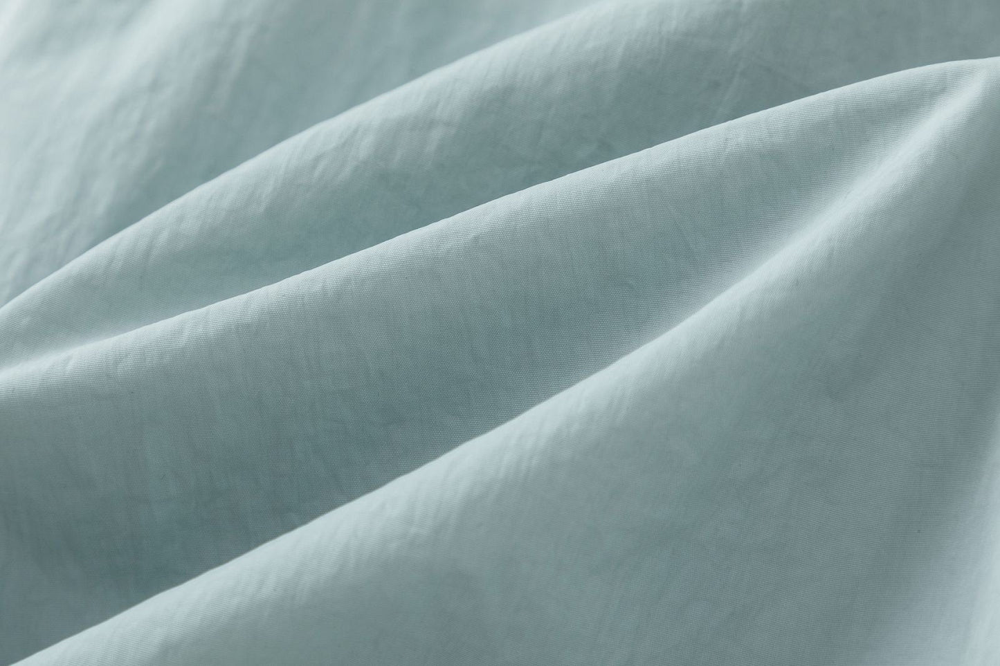 AMRI Starburst logo shell swim shorts