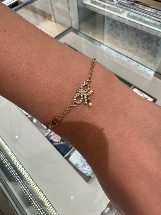 CHRISTIAN DIOR Le Noeud de Dior Bracelet Gold-Finish Metal(Gold)