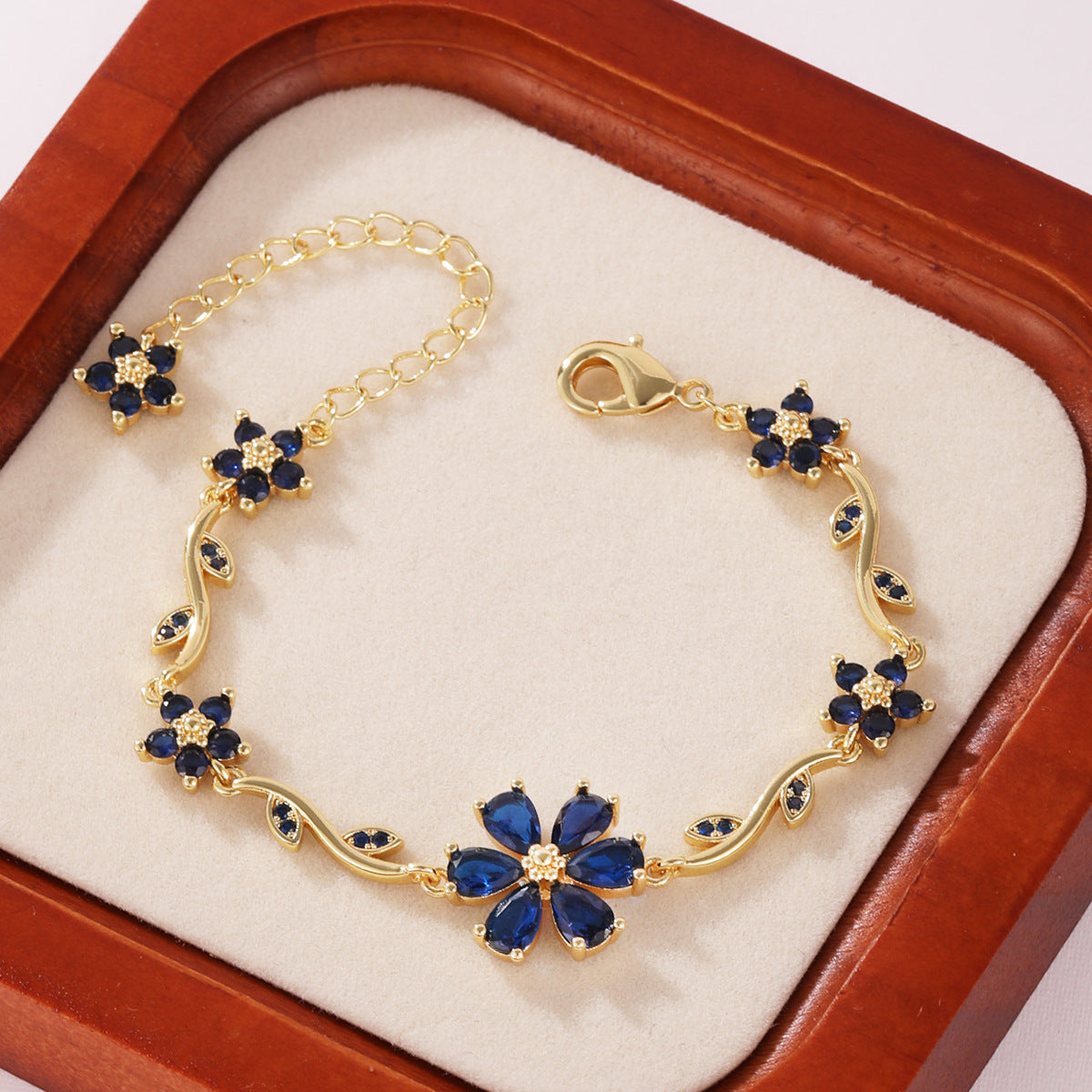 Blooming Color Crystal Bracelet