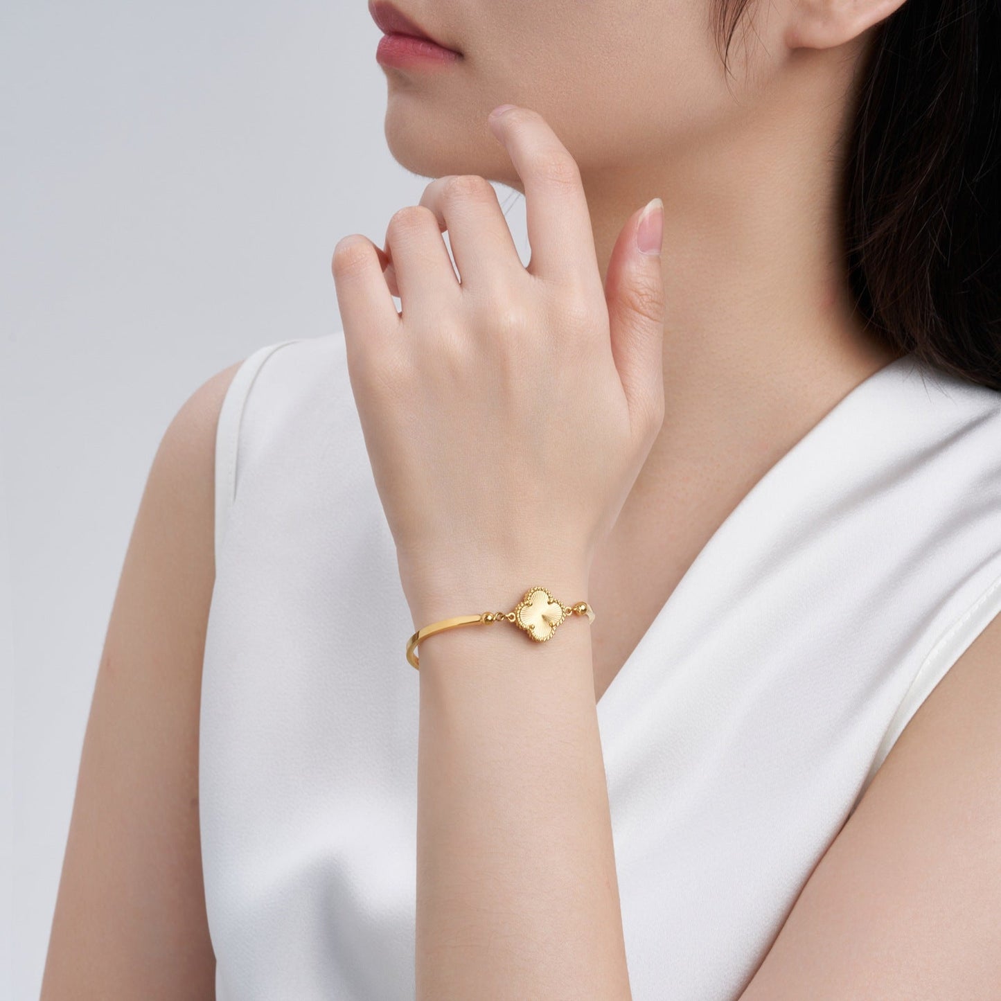 Waterproof Clover Bangle Bracelet