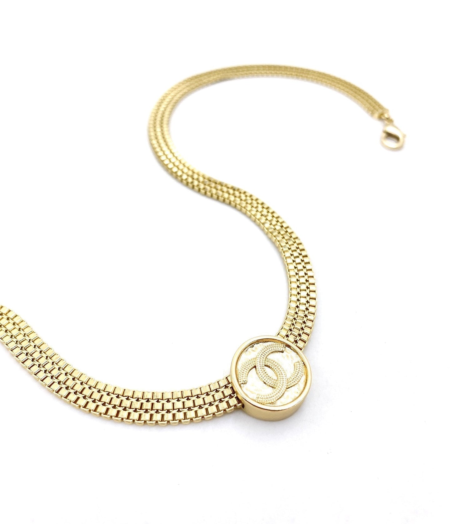 18K  Chanel Choker Chain Necklace