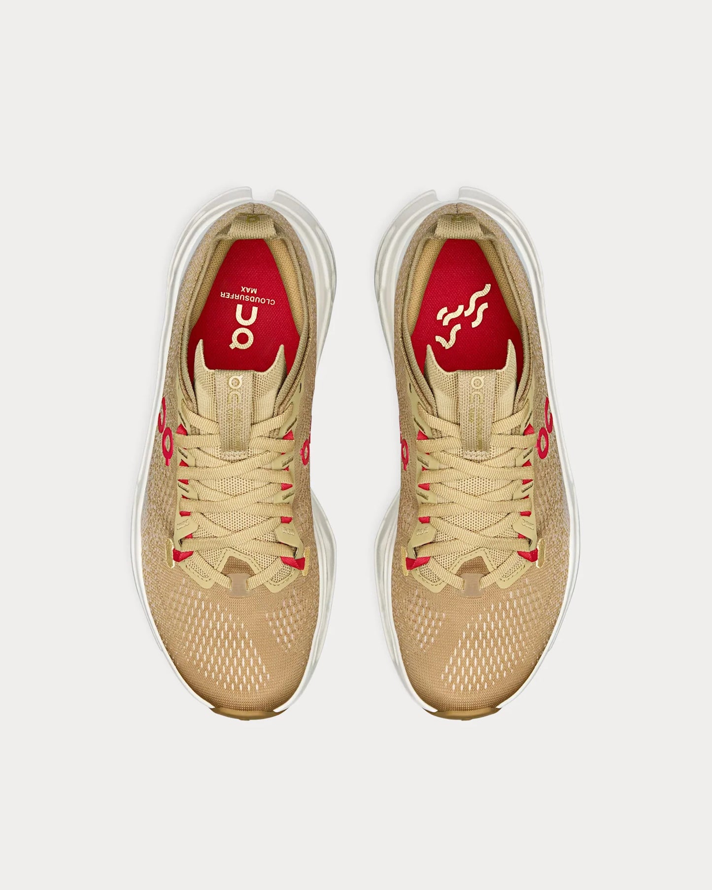 On 鈥�Cloudsurfer Max 鈥榊ear of the Horse鈥�Chai / Ivory Running Shoes