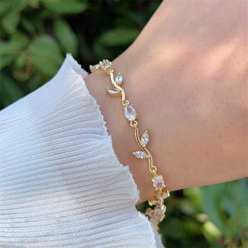 Nature-Inspired Vine Leaf Bracelet